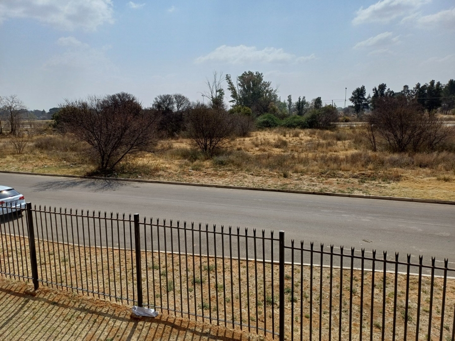 2 Bedroom Property for Sale in Raceway Free State